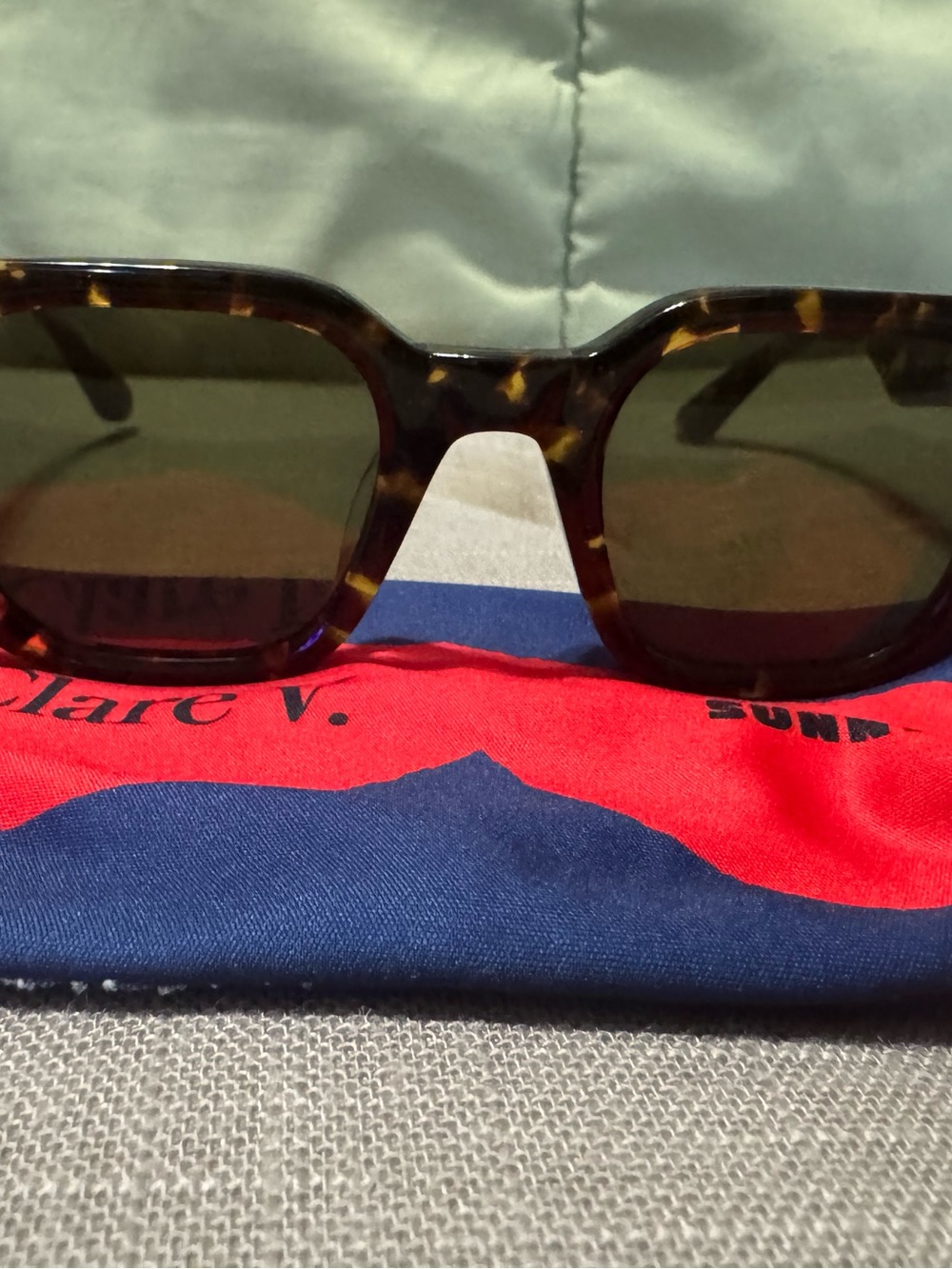 Clare V James sunglasses - Picture 3 of 6